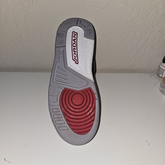 Jordan Spizike size 4.5 - Picture 14 of 15